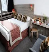 Hotel Arcadien 3*